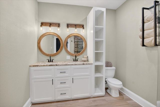 278 Leuschner Road, Elm Mott, TX 76640