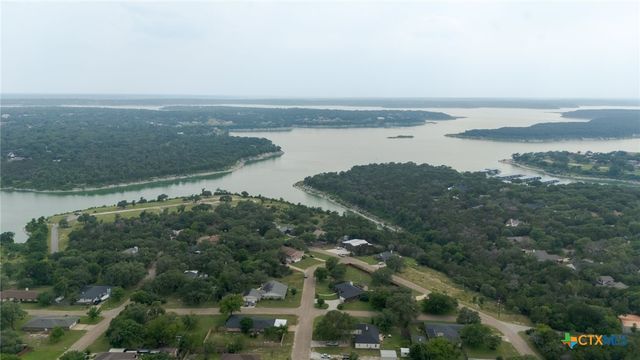 4 Oakmont Circle, Belton, TX 76513