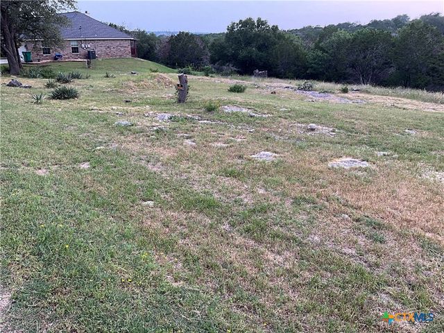 4 Oakmont Circle, Belton, TX 76513