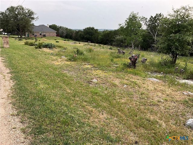 4 Oakmont Circle, Belton, TX 76513