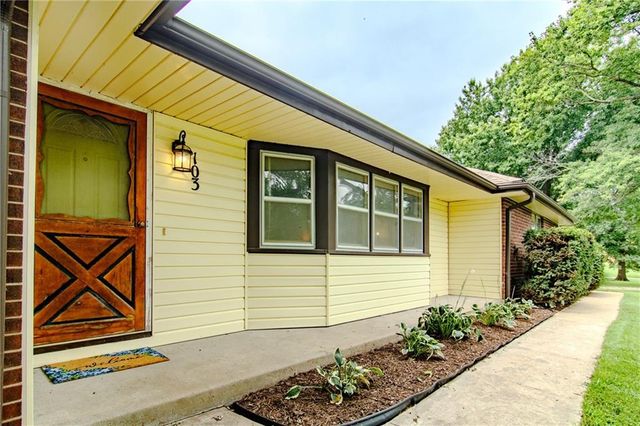 103 8th Street, Garden City, MO 64747