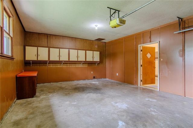 103 8th Street, Garden City, MO 64747