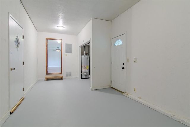 103 8th Street, Garden City, MO 64747