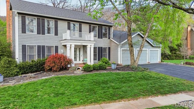 556 Red Rock Drive, Ballwin, MO 63011