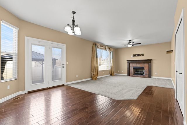 698 W 650 S, Layton, UT 84041