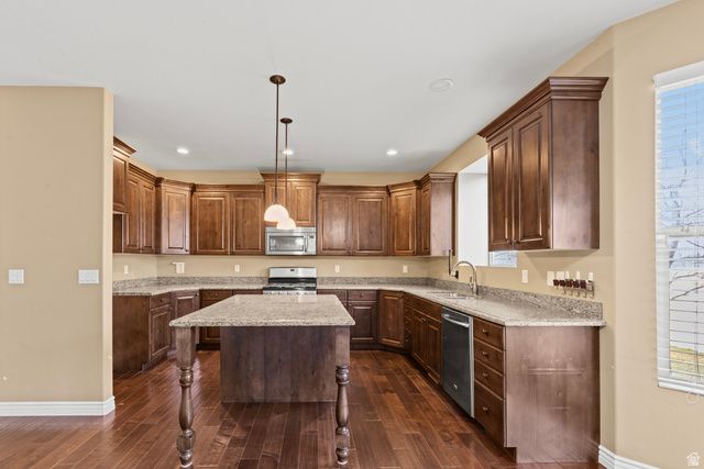 698 W 650 S, Layton, UT 84041