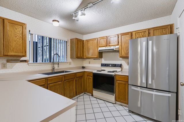9706 Trawood, San Antonio, TX 78250