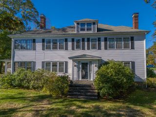 30 White Rock Road Road, Warwick, RI 02889
