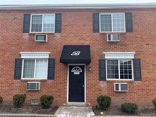 2440 Parmenter Boulevard 211, Royal Oak, MI 48073