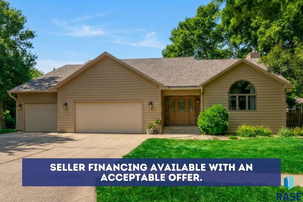 5109 S Sweetbriar Dr Drive, Sioux Falls, SD 57108