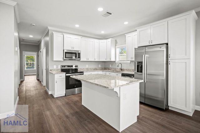 19 Pecan Street, Ludowici, GA 31316