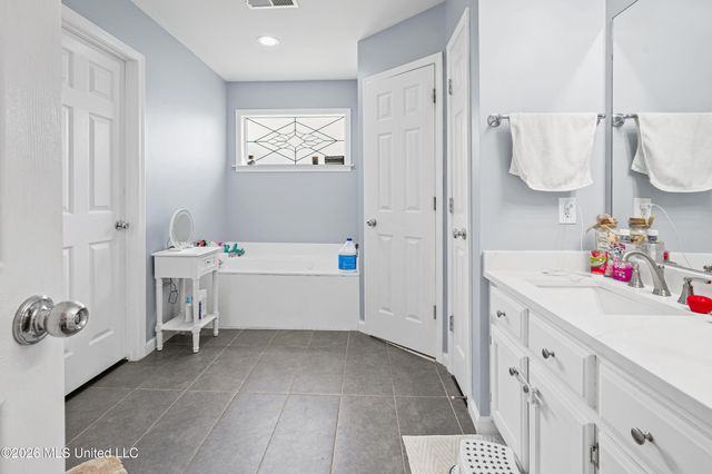 9434 Bryant Trent Boulevard, Olive Branch, MS 38654