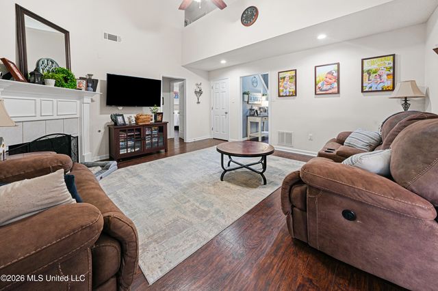 9434 Bryant Trent Boulevard, Olive Branch, MS 38654