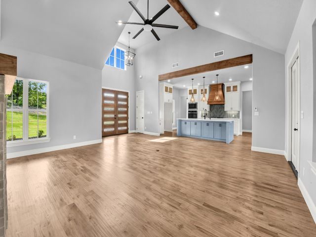 544 Aermotor Loop, Weatherford, TX 76085