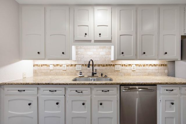 9621 Longmont Drive, Houston, TX 77063