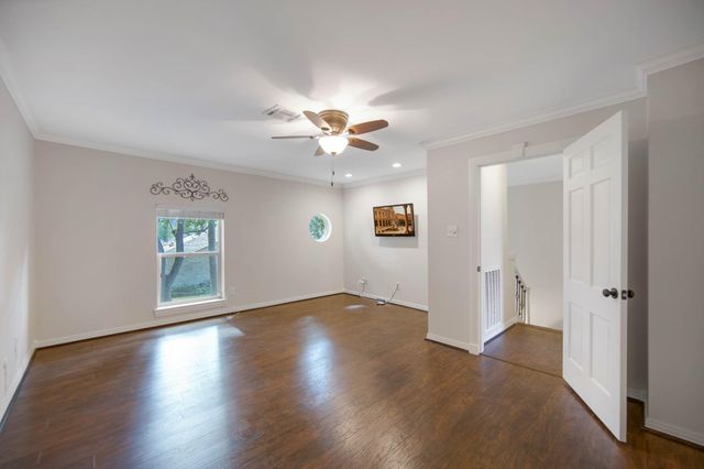 9621 Longmont Drive, Houston, TX 77063