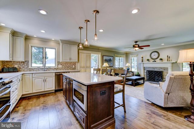 113 PROSPECT AVE, Hamilton, NJ 08620
