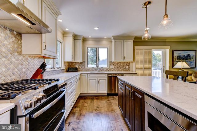 113 PROSPECT AVE, Hamilton, NJ 08620