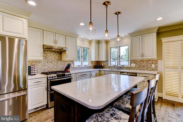 113 PROSPECT AVE, Hamilton, NJ 08620