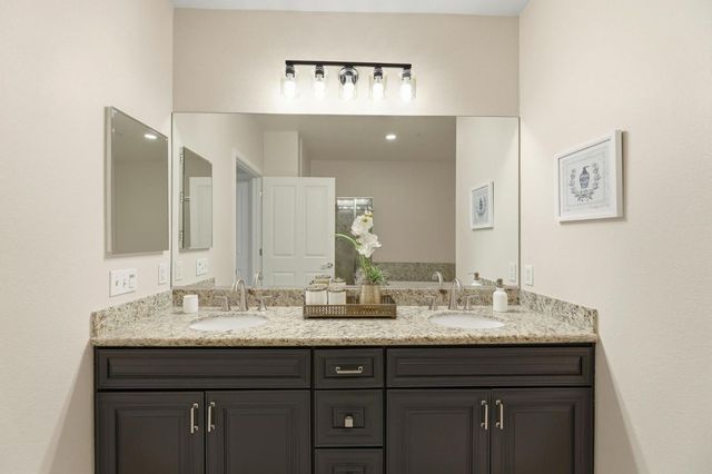 1445 Fruitdale Avenue 313, San Jose, CA 95128