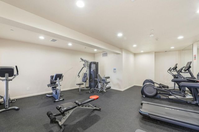 1445 Fruitdale Avenue 313, San Jose, CA 95128