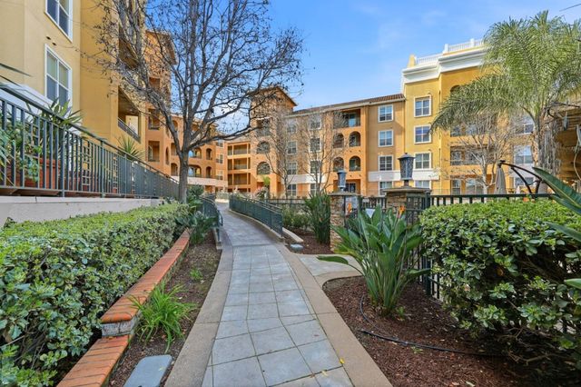 1445 Fruitdale Avenue 313, San Jose, CA 95128