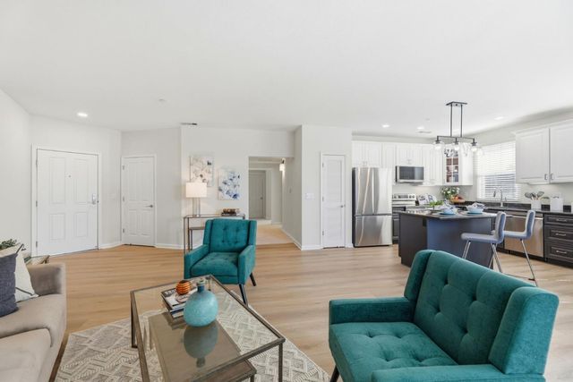 1445 Fruitdale Avenue 313, San Jose, CA 95128