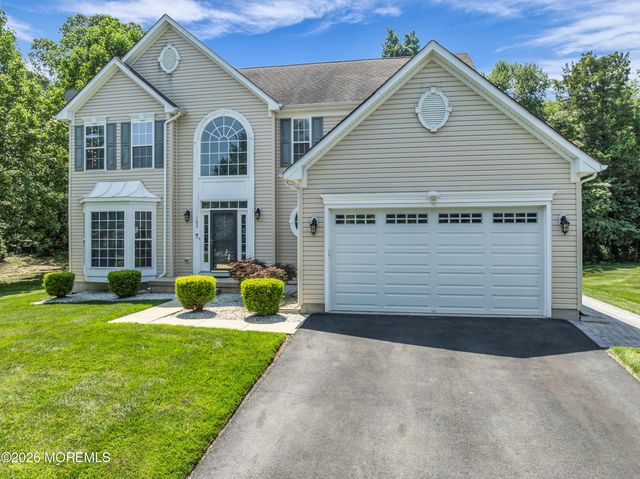702 Cedar Point Court, Toms River, NJ 08753