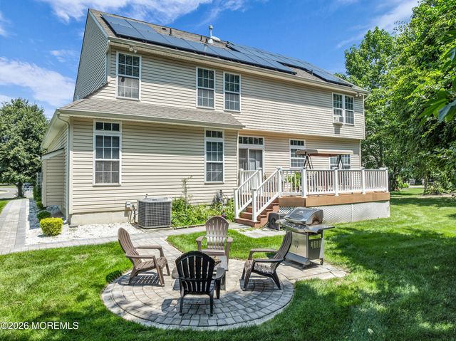 702 Cedar Point Court, Toms River, NJ 08753