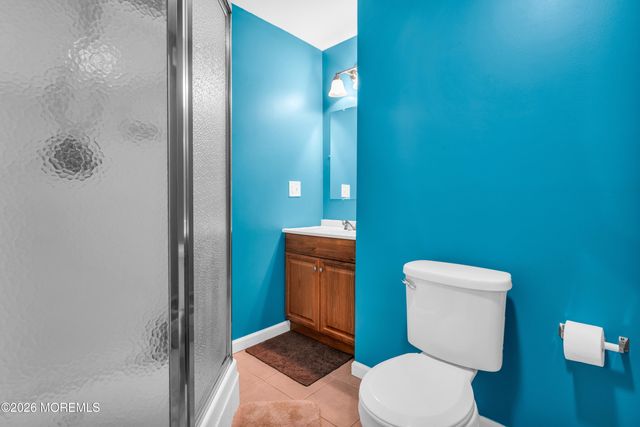 702 Cedar Point Court, Toms River, NJ 08753