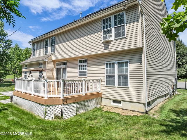 702 Cedar Point Court, Toms River, NJ 08753