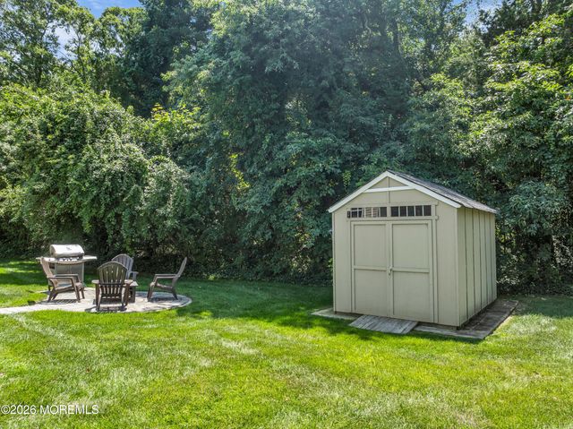 702 Cedar Point Court, Toms River, NJ 08753