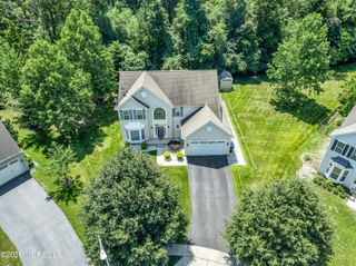702 Cedar Point Court, Toms River, NJ 08753