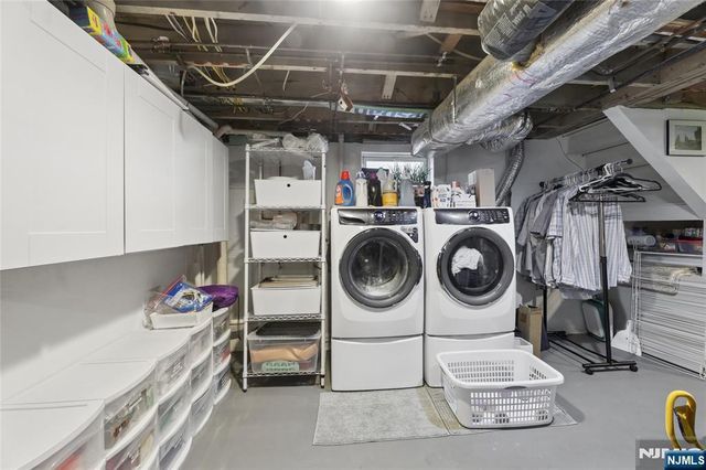 77 Scrivens Street, Totowa, NJ 07512