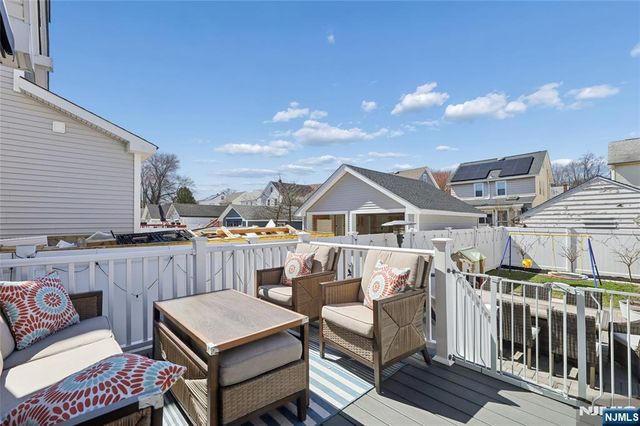 77 Scrivens Street, Totowa, NJ 07512