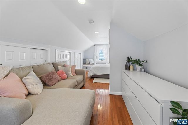 77 Scrivens Street, Totowa, NJ 07512