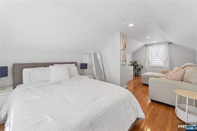 77 Scrivens Street, Totowa, NJ 07512