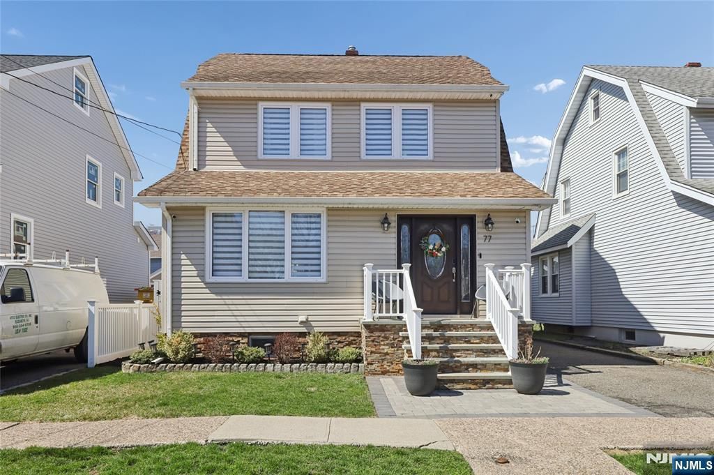 77 Scrivens Street, Totowa, NJ 07512