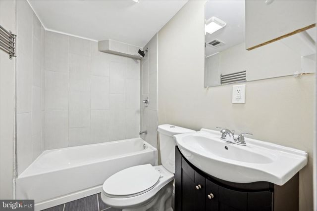 2439 N COLLEGE AVE, Philadelphia, PA 19121