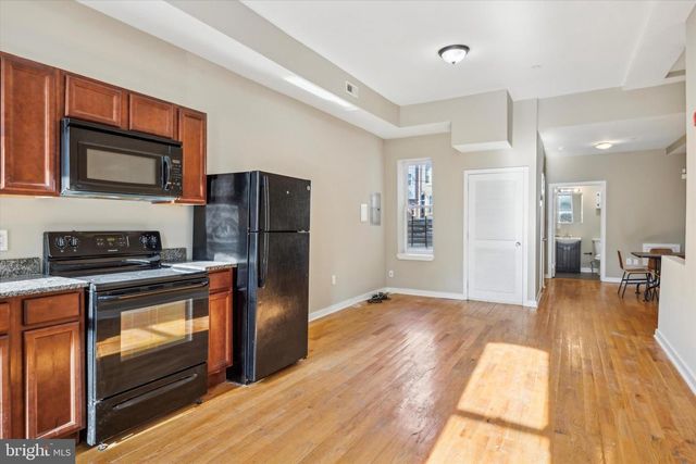 2439 N COLLEGE AVE, Philadelphia, PA 19121