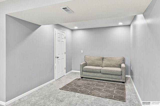 13005 Crown Point Avenue, Omaha, NE 68164