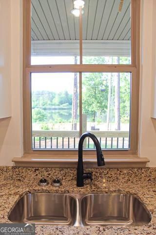 48 Honeysuckle Drive, Lafayette, GA 30728