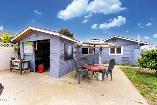 1813 Ocean Avenue, Ventura, CA 93001