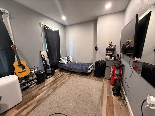 57 S Torrence Street, Dayton, OH 45403