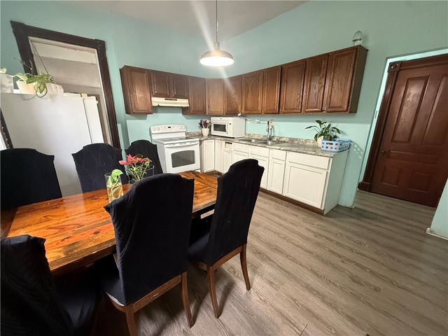57 S Torrence Street, Dayton, OH 45403