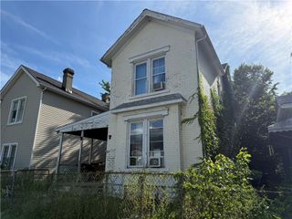 57 S Torrence Street, Dayton, OH 45403