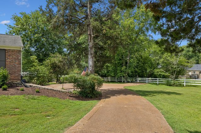 1105 Spencer Creek Pass, Franklin, TN 37069
