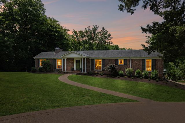 1105 Spencer Creek Pass, Franklin, TN 37069