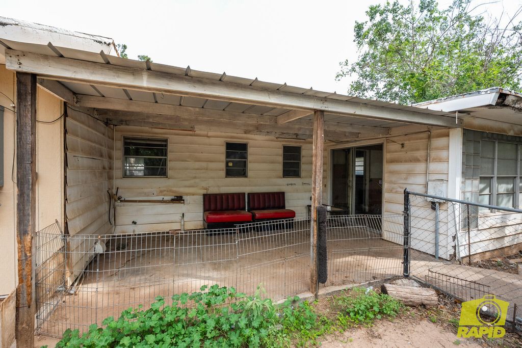 Image 26 of property listing at 1823 Edmund Boulevard, San Angelo, TX 76901