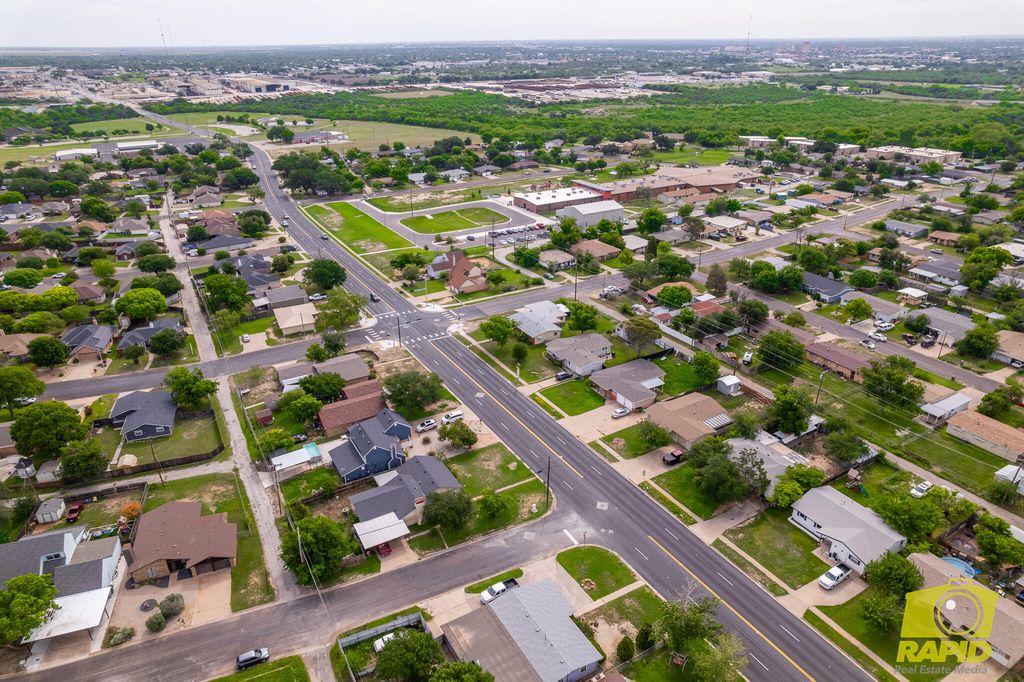 Image 34 of property listing at 1823 Edmund Boulevard, San Angelo, TX 76901